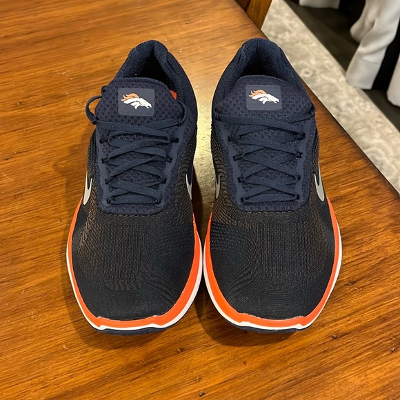 Nike Free Trainer V7 NFL Denver Broncos Shoes Sneakers new AA1948 401 Mens Sizes - Picture 6 of 15